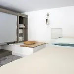And Hyper Center דירה